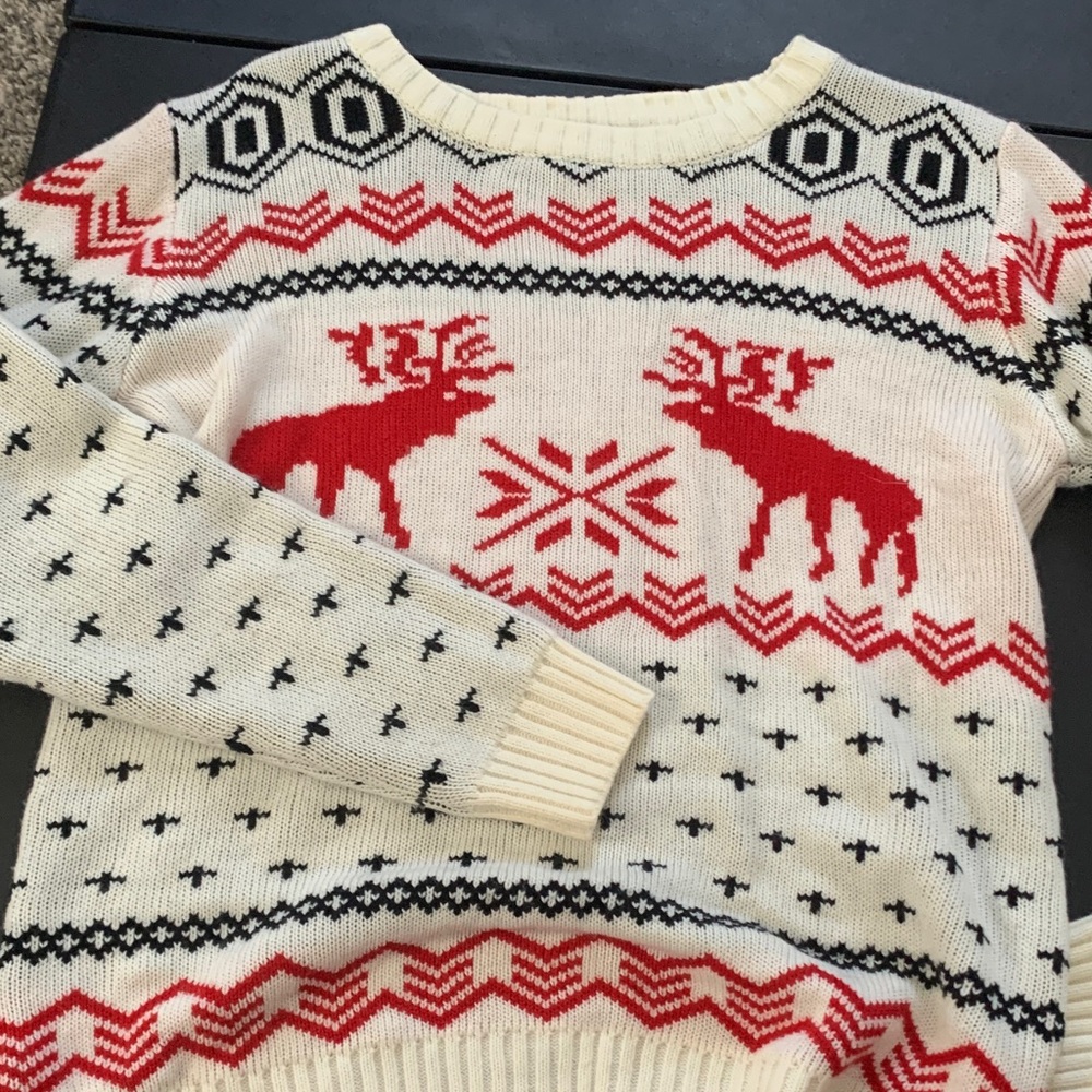 Festive Reindeer Pattern Sweater - Cream and Red